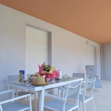 Appartement Fréjus, 3 Pièces, 6 Personnes - Fr-1-226a-37